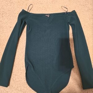 Express long-sleeved